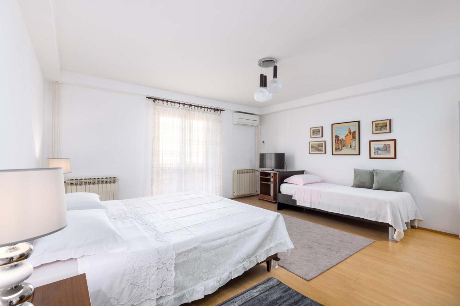 Lili Appartement Poreč Buitenkant foto