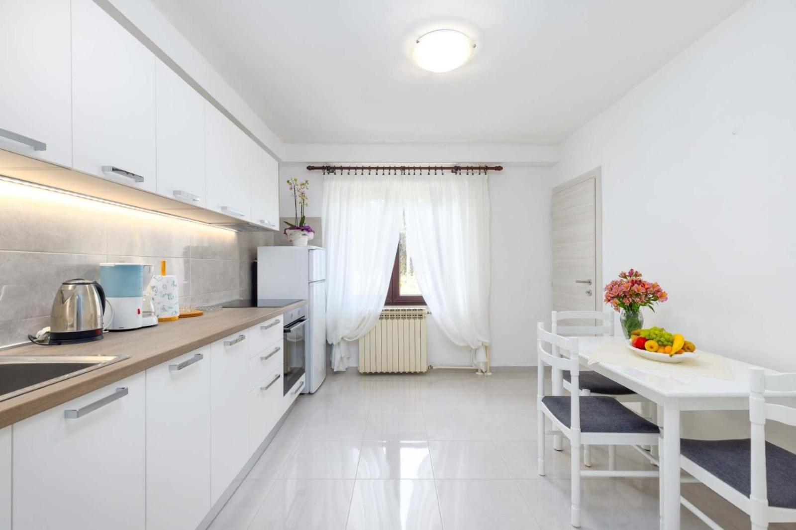 Lili Appartement Poreč Buitenkant foto